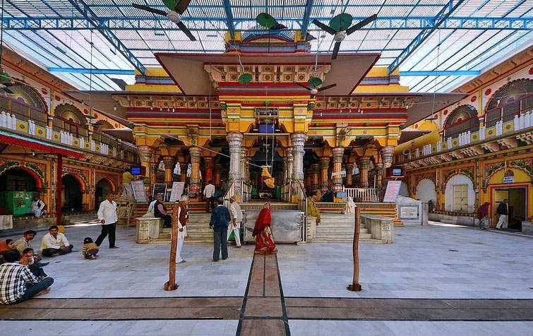Dwarkadhish temple